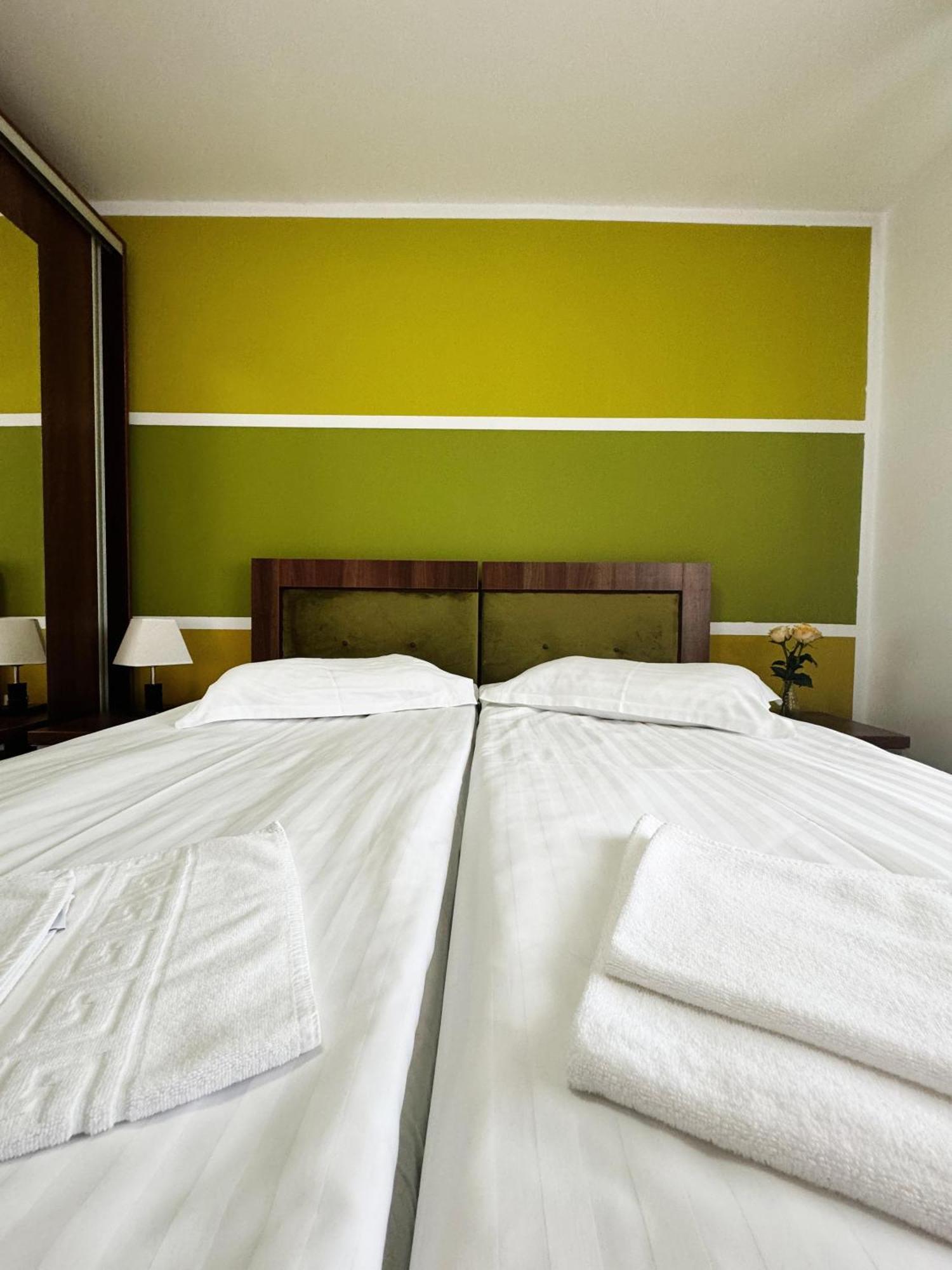 Carpathian Newstar Hotel Sibiu Exterior photo