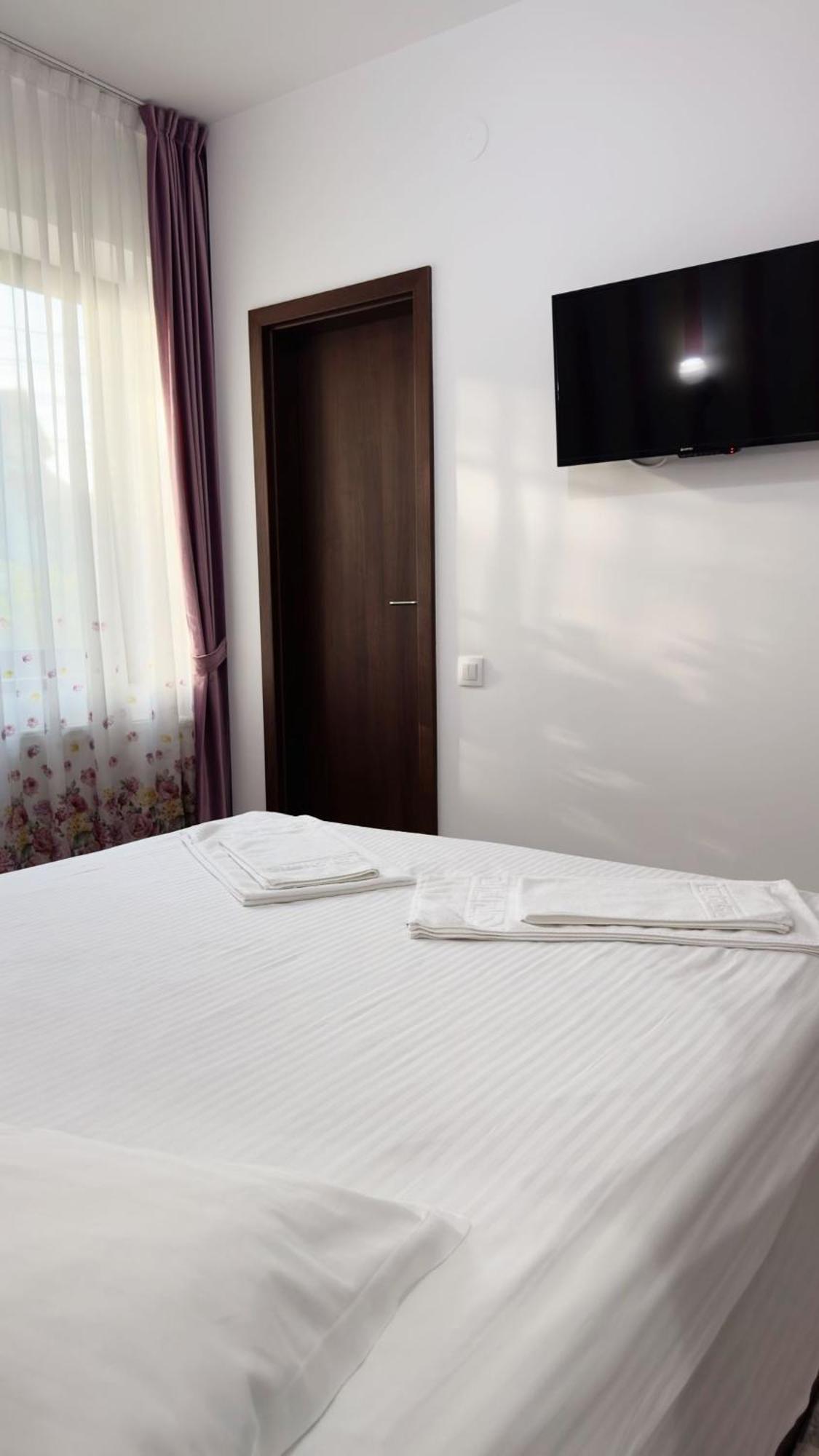 Carpathian Newstar Hotel Sibiu Exterior photo