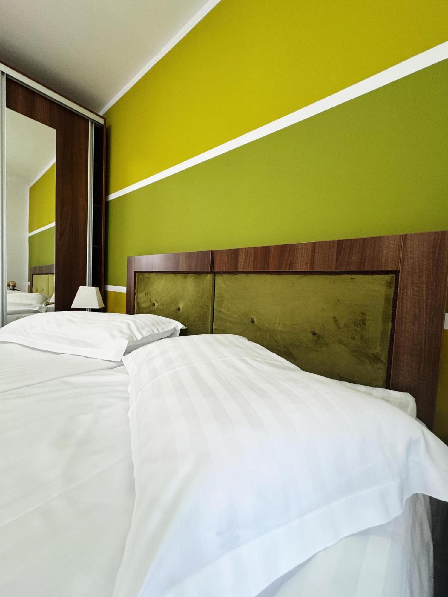 Carpathian Newstar Hotel Sibiu Exterior photo