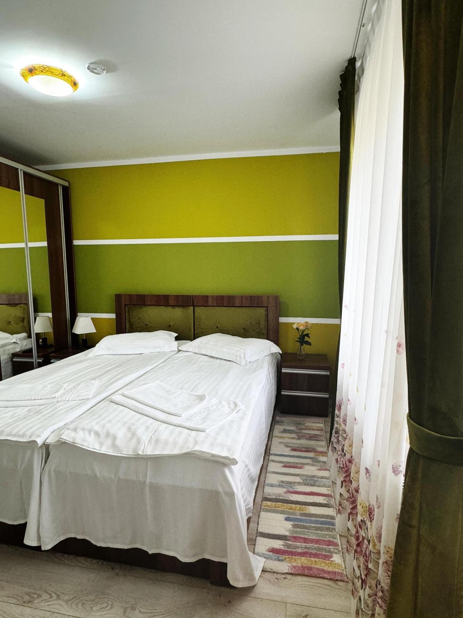 Carpathian Newstar Hotel Sibiu Exterior photo