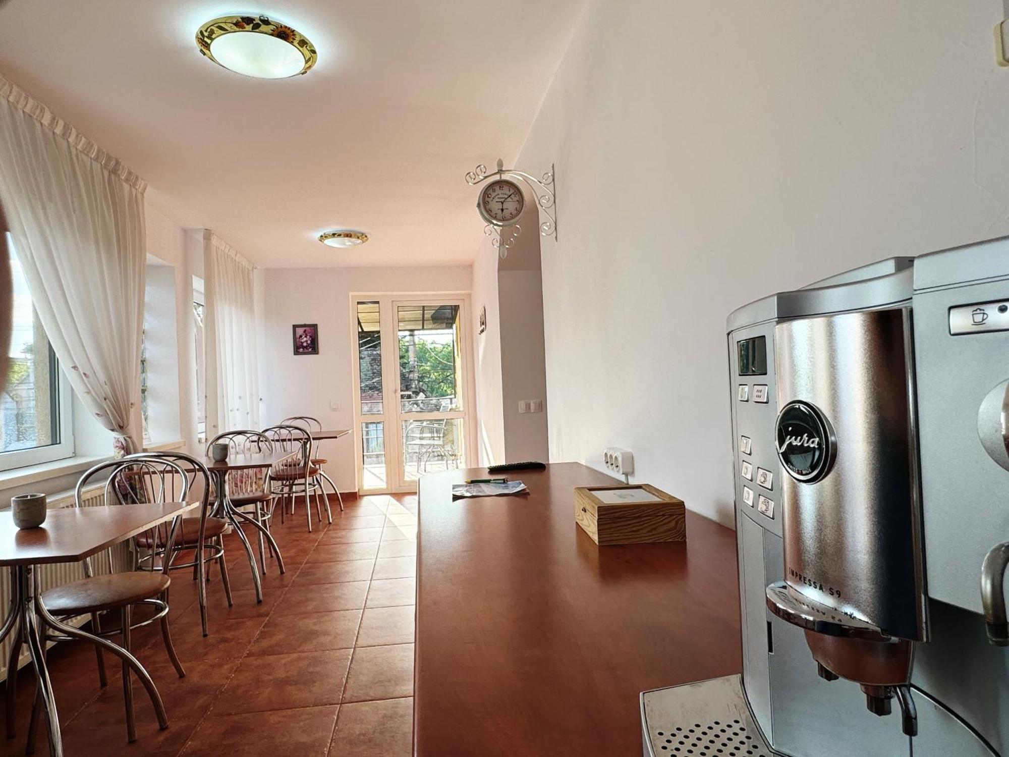 Carpathian Newstar Hotel Sibiu Exterior photo