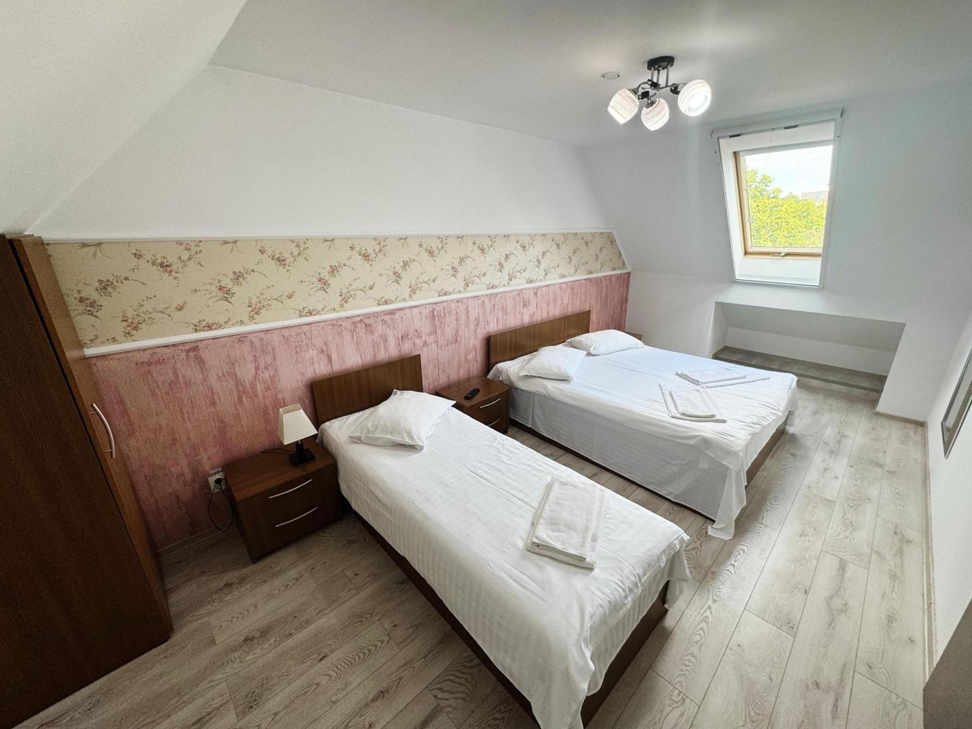 Carpathian Newstar Hotel Sibiu Exterior photo